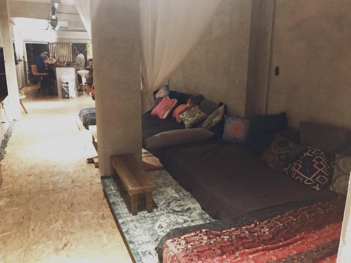 צ'יאיי סיטי Mystery Inn מראה חיצוני תמונה